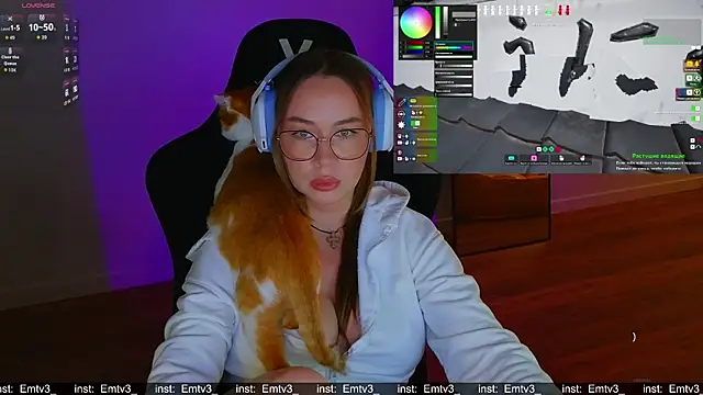 Živá chatovací místnost Emili1-