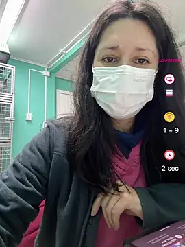 Reinacatchile 실시간 채팅방
