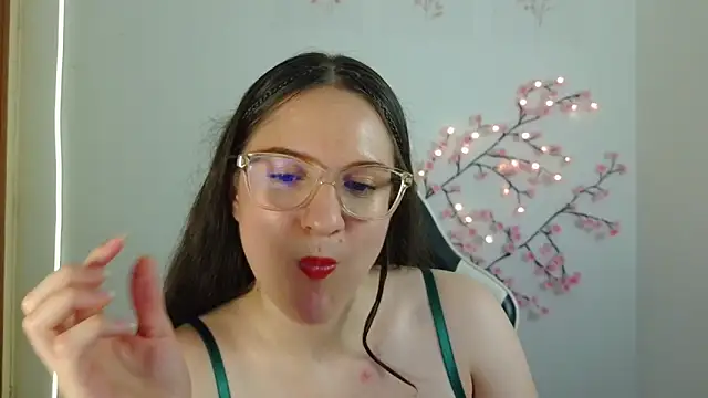 חדר צ'אט בשידור חי של LivGomezXOXO