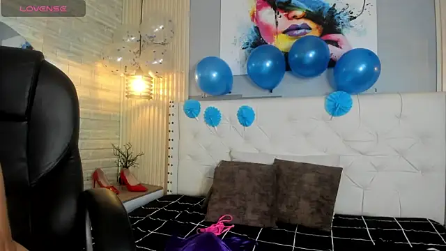 Pokój czatu na żywo – sussy__stone