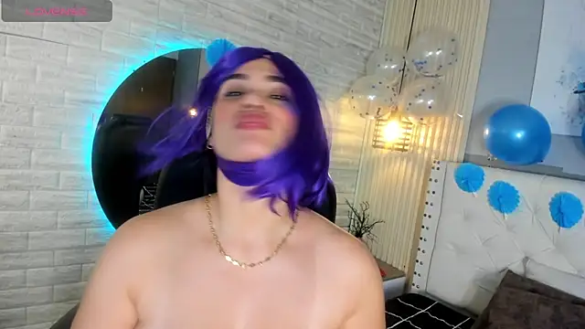 sussy__stone Adlı Modelin Canlı Sohbet Odası