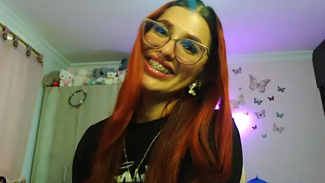 caroline_jonson Adlı Modelin Canlı Sohbet Odası