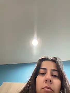 hotpinkangel's Live Chat Room