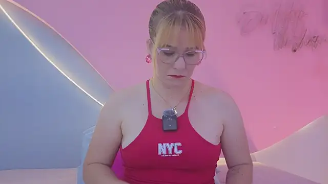 AllisonRoberts_ Live Chatraum