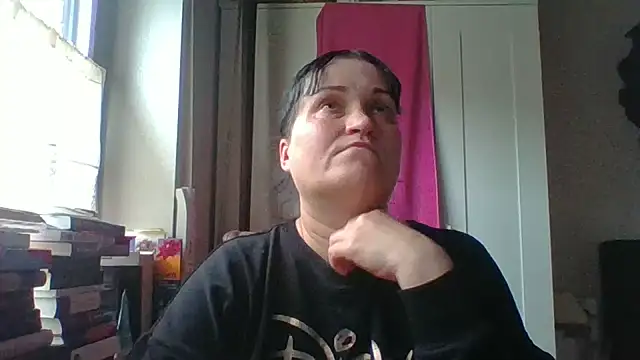 _squirty_cum_lady_ লাইভ চ্যাট রুম