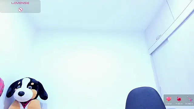 Amelia_Debora_Antonella 실시간 채팅방