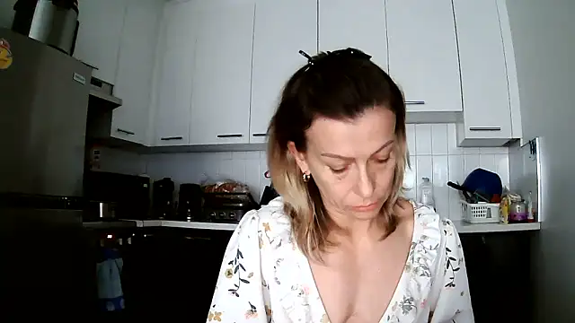 anechka1 실시간 채팅방