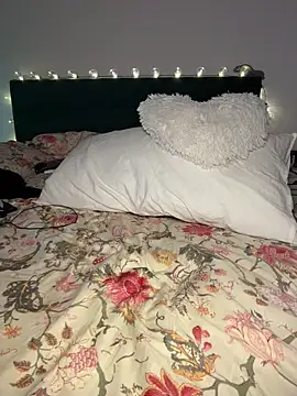 Sala de chat ao vivo de KimArts