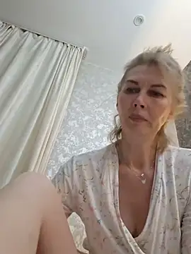 stellahere8 чат на живо