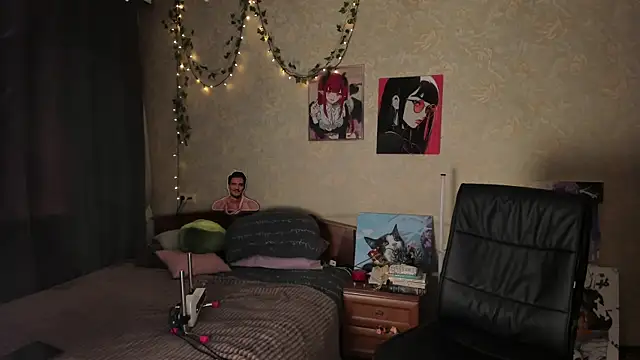 Love_is_Lola Live Chatraum