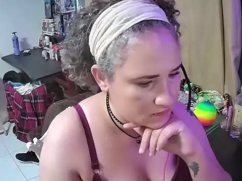 lolalicious_758 Live Chatraum