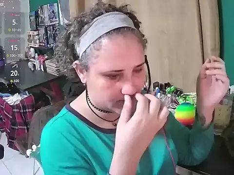 غرفة دردشة lolalicious_758 المباشرة