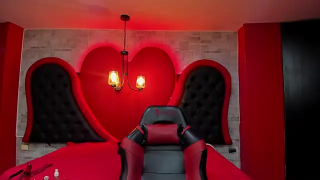 JAYLEN_BDSM Adlı Modelin Canlı Sohbet Odası