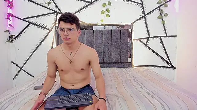 ห้องแชทสดของ UNIVERSAL_SEXX_
