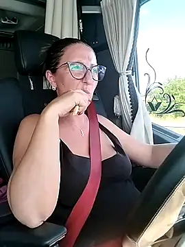 Chat ao vivo de Milfa_nimfomana
