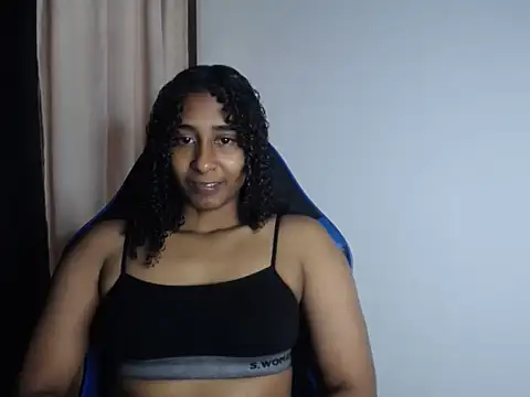 Chat ao vivo de yohatinelly07