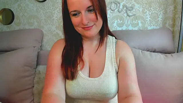 Chatroom en direct de curvynova