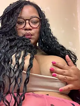 SweetLizzyBBW's Live Chat Room