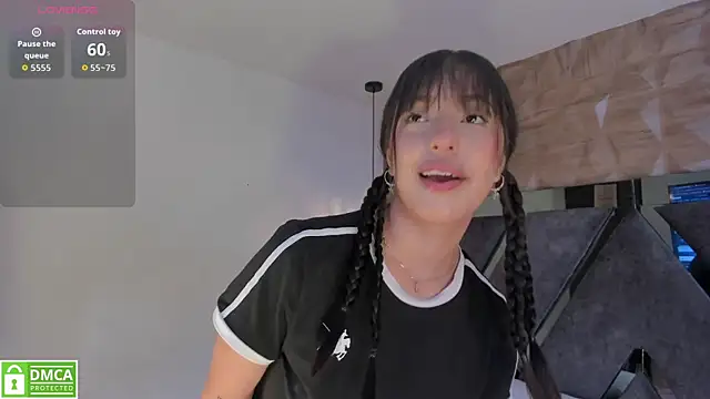 Venus_velez_'s Live Chat Room