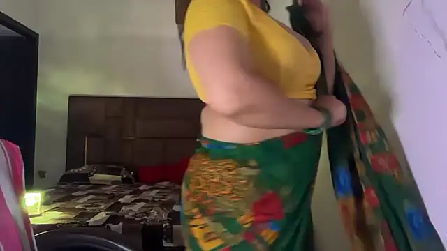 Sala de chat ao vivo de Kajal_G
