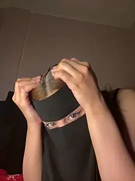 Jumanaa – live sex-cam-show