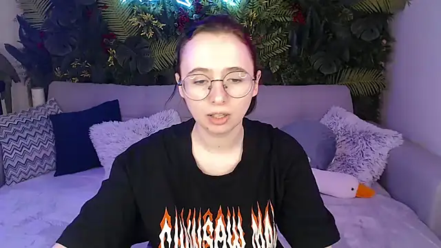 Mini_Diva: δωμάτιο απευθείας συνομιλίας