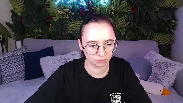Živá chatovací místnost Mini_Diva
