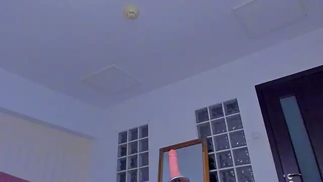 JassyeJoy Adlı Modelin Canlı Sohbet Odası