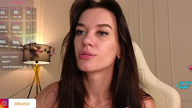 BBabyShark Adlı Modelin Canlı Sohbet Odası