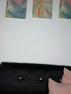 חדר צ'אט בשידור חי של Berry_Bans