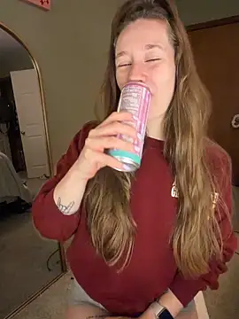 חדר צ'אט בשידור חי של sage__marie