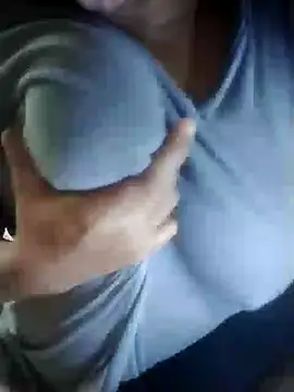 Sarah-Senate Live Chatraum