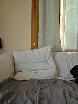 SpiceLea's Live Chat Room