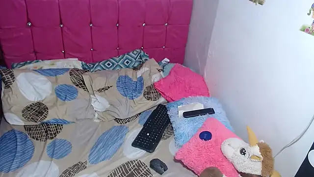 Bilik Sembang Langsung kiara_milf_