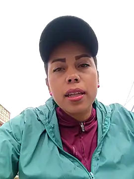 _andrea30 Live Chatrum