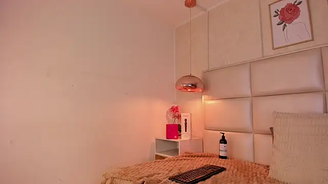Živá chatovací místnost Aily_Yozuko