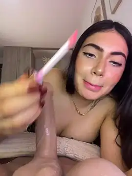 Mia_222 – live chatrum
