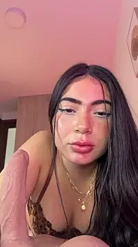 Mia_222 Live Chatraum