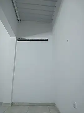 ariana_d20 – Naživo chatovacia miestnosť