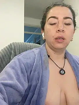 غرفة دردشة Im_coco المباشرة
