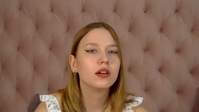 LiliLinn – live chatrum