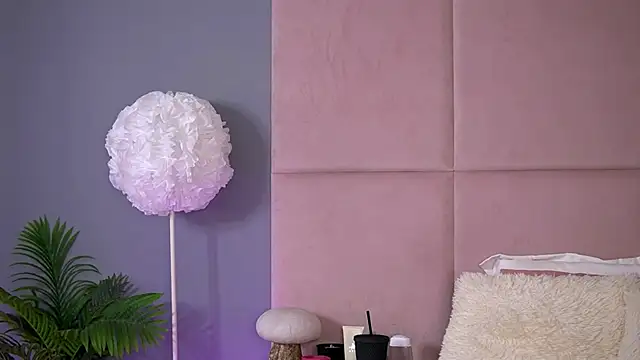 חדר צ'אט בשידור חי של AlmaLuv