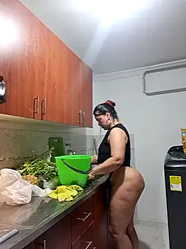 katherineFostel чат на живо