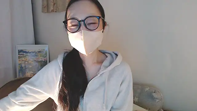 Sala de chat ao vivo de -Jun_juun-
