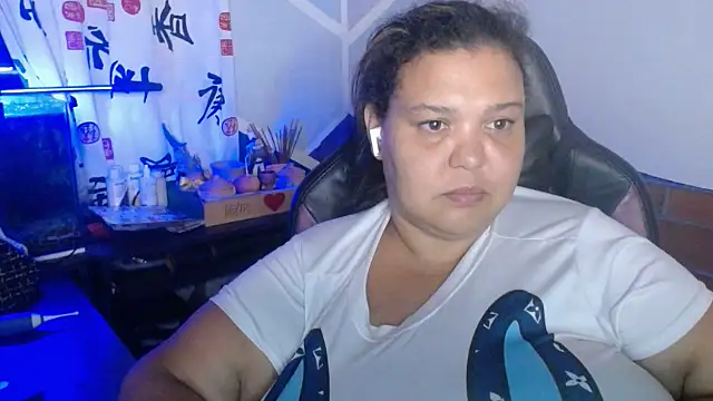 Sherlynn01 Live Chatraum