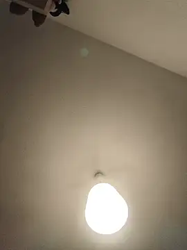 MissNyraSecret's Live Chat Room