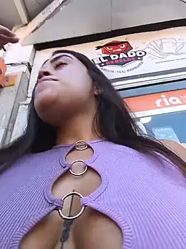 Živá chatovací místnost MissNyraSecret