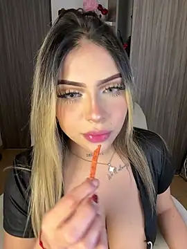 MiaWhitePink_ – live chatrum