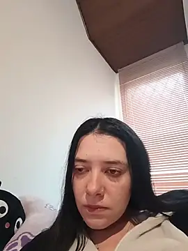 Isabella_21x 现场聊天室