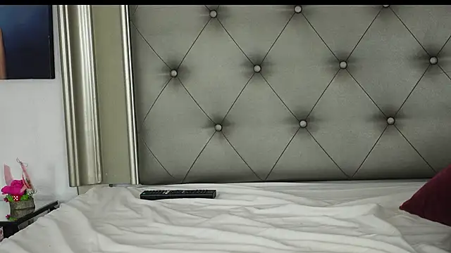 חדר צ'אט בשידור חי של Alexxa